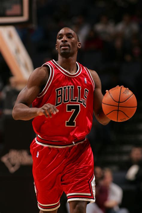 NBA star Ben Gordon arrested - Former Chicago Bulls player 'hit son, 10 ...