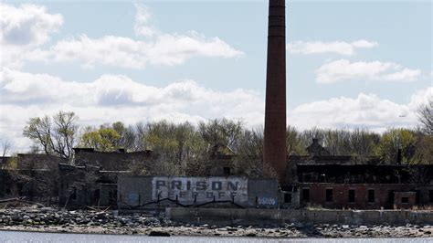 Hart Island cemetery in the Bronx turning into public park | wtsp.com