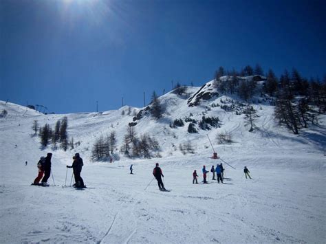 Skiing the Italian Alps - The Spectacular Adventurer