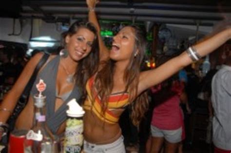 Nightlife in Faro - Things to do Faro Portugal