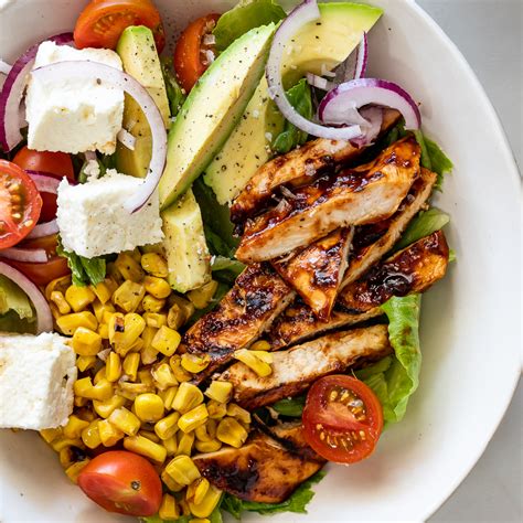 BBQ chicken salad with charred corn - Simply Delicious