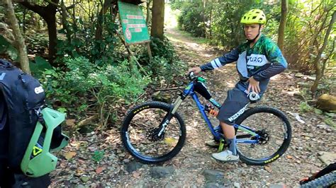 Downhill Ride at Hutoushan Park with John, Jideon and MacJim - YouTube