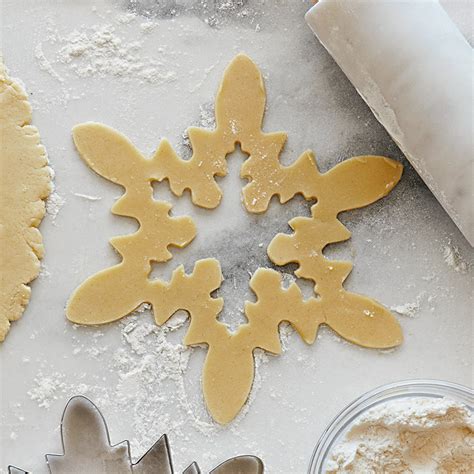 Giant Snowflake Stainless-Steel Cookie Cutters - The Green Head