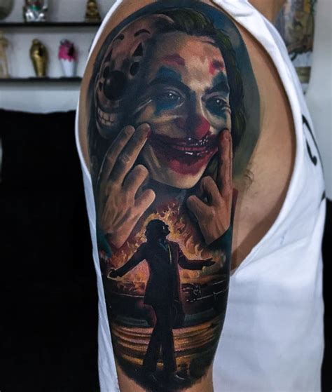 Aggregate 73+ joaquin phoenix joker tattoo super hot - in.cdgdbentre