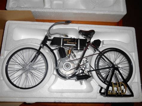 HARLEY-DAVIDSON SERIAL NUMBER ONE 1903-1904 AUTHENTIC REPLICA ~ LIMITED ...