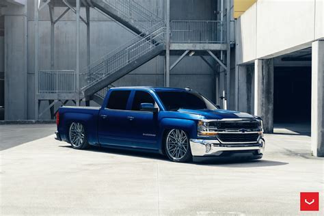 Custom Chevy Silverado Seems Terrified of Hauling, Needs to Work on Its Phobias - autoevolution