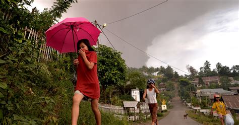 Volcano erupts in Indonesia days after devastating earthquake and tsunami