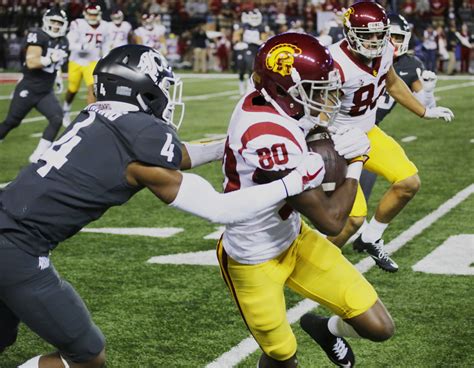 No. 5 USC handed first loss in upset by No. 16 Washington State - Daily ...