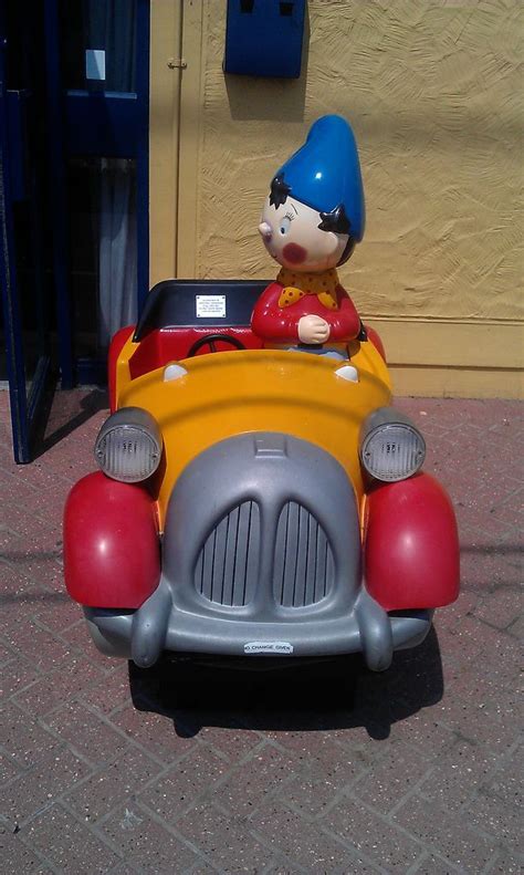 Noddy and his car #21 Vending Machines, Coin Operated, Arcade Machine, Antique Toys, Pinball ...