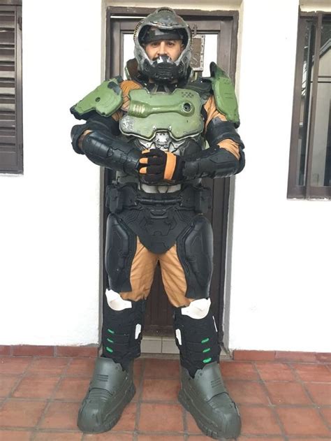 Pin by william rusler on doomguy | Cosplay, Doom, Slayer