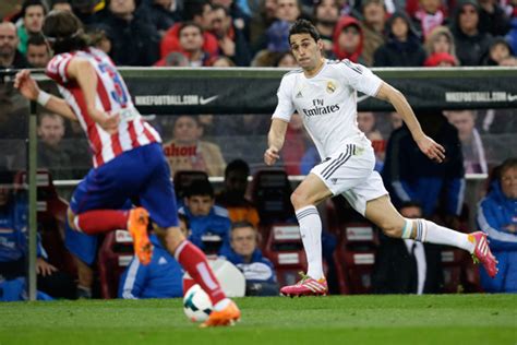 Spain, Real Madrid defender Arbeloa (knee) out 6-8 weeks - Sports Illustrated