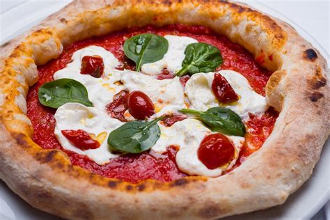 It’s official: The best pizzas in Spain can be found in Barcelona - Olive Press News Spain