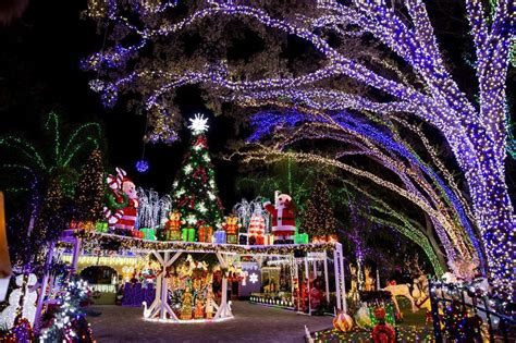 Christmas lights: Orlando's best 25 home holiday displays - Orlando Sentinel | Holiday lights ...