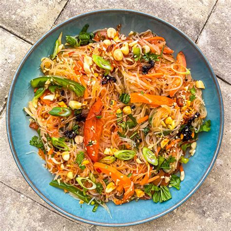 Thai Rice Noodle Salad With Chili-Lime Vinaigrette Recipe