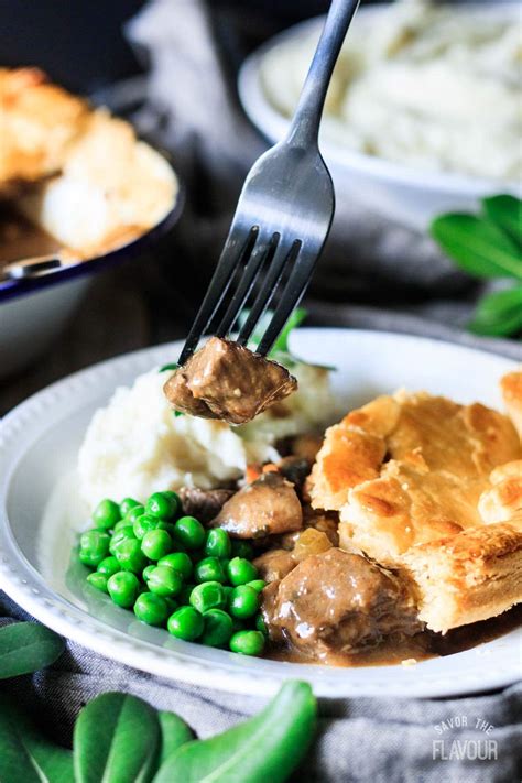 How to Make Steak and Ale Pie Recipe | Savor the Flavour