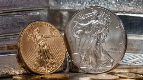 Silver Bars vs. Coins: Which Should You Buy?