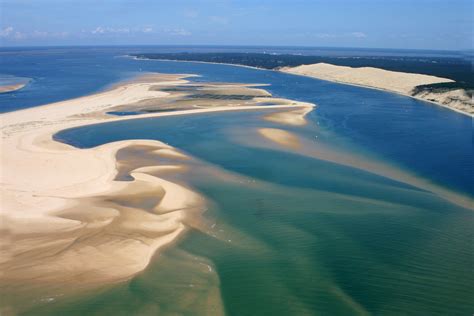 Camping by Arcachon Bay for a holiday vibe! - What to see in France ...