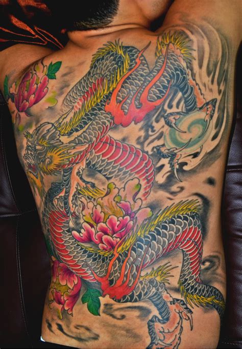 Awesome dragon back tattoo