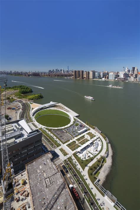 Galería de Parque Hunter’s Point South Waterfront / Thomas Balsley ...