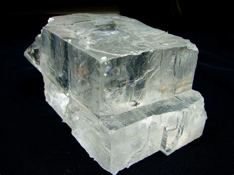 Halite Mineral | Properties, Formation, Uses and Deposits