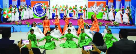 Indian schools celebrate Republic Day - Gulf Times