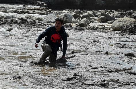 Devastating Landslide Kills 3 In Venezuela - i24NEWS