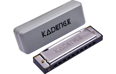 Here’s why the Harmonica is an Easy Instrument to Play - Kadence