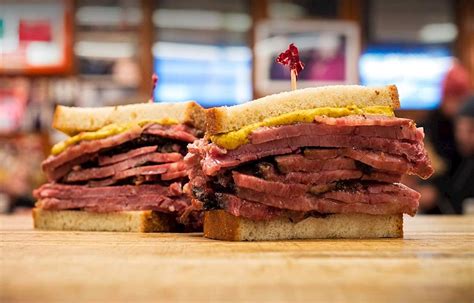 Pastrami on Rye In Katz's Delicatessen | TasteAtlas | Recommended ...