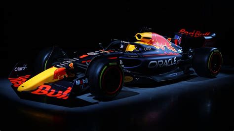 Red Bull reveal new car and title sponsor as team launch RB18B, Max ...