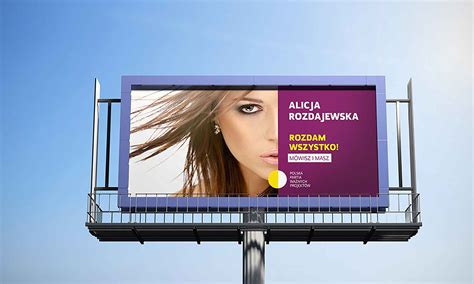 Free Landscape Billboard Mockup (PSD)