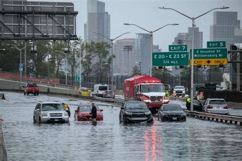 New York Flooding: Subways Shut Down, State of Emergency Declared and More Updates | Latin Post ...