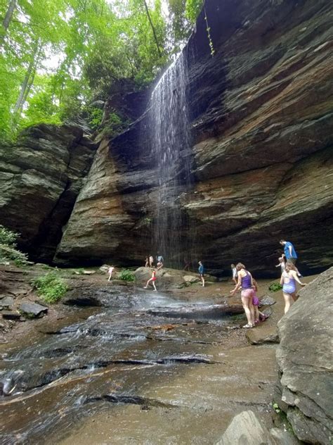 Waterfalls in Western NC With Kids - Tales of a Mountain Mama