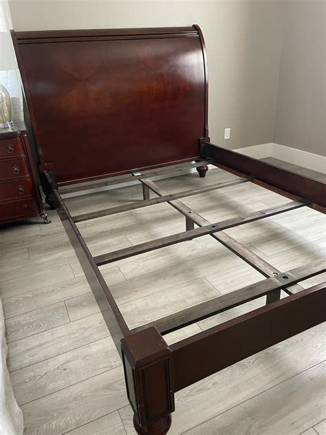 Southern California - Queen sized bed frame and night stand | Bloodydecks