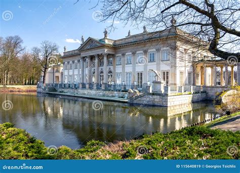 Lazienki Park and Royal Palace in Warsaw, Poland. Editorial Stock Image ...