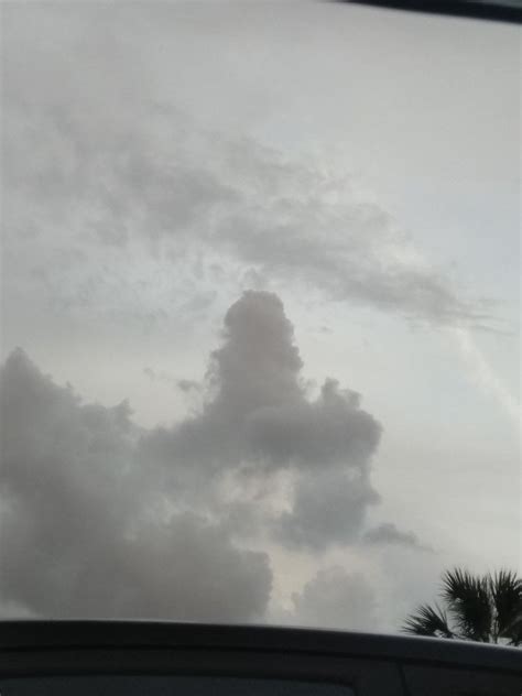 Funny clouds...🍌