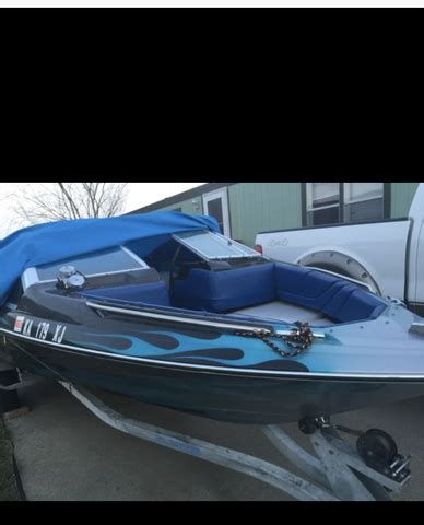 Bayliner Capri - Nex-Tech Classifieds