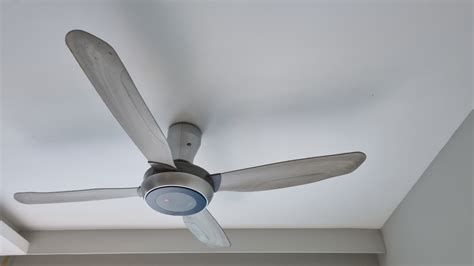 Kdk 52 inch ceiling fan, TV & Home Appliances, Air Conditioners & Heating on Carousell