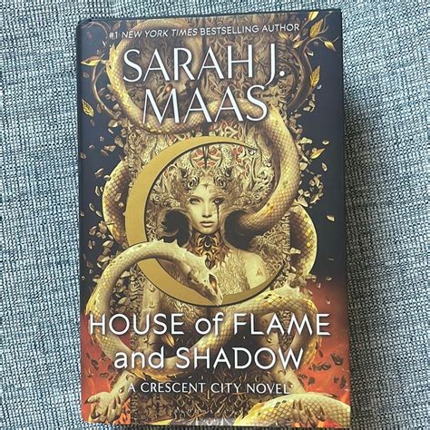 House of Flame and Shadow by Sarah J. Maas, Hardcover | Pangobooks