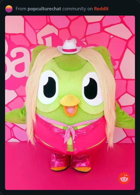 Duolingo attends the Barbie premiere in Los Angeles : r/duolingo