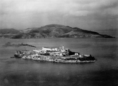 The famous Alcatraz escapees could have survived? Yes, but that's not key point made by new ...