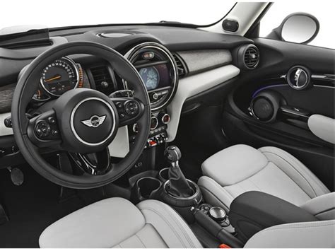 2019 MINI Cooper: 201 Interior Photos | U.S. News