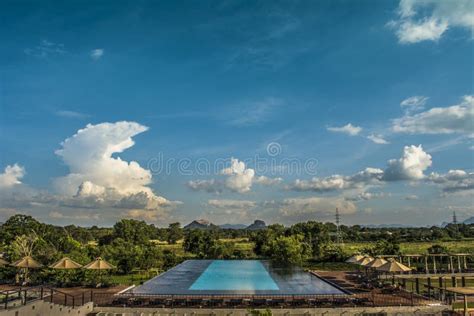 Aliya Resort Pool, Dambulla, Sri Lanka Editorial Stock Image - Image of pool, pidurangala: 73341609