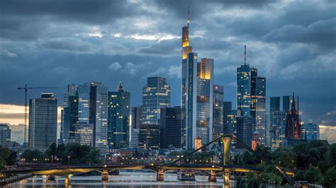 Frankfurt: So ist die Stadt zu ihrer Skyline gekommen