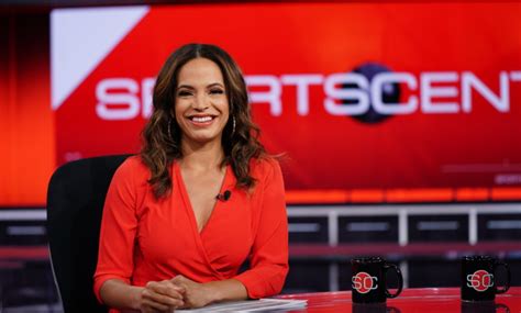 ESPN Re-Signs SportsCenter Anchor Elle Duncan to New, Multi-Year Deal ...