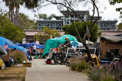 Profiles of homeless people in Los Angeles: It’s not what you’d expect - Los Angeles Times