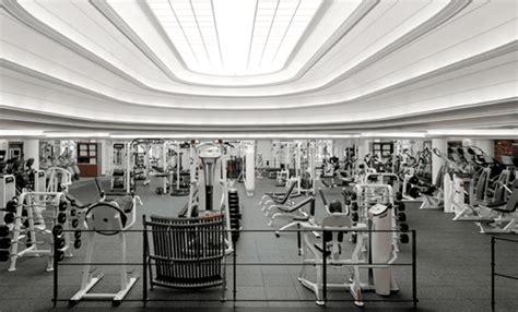 Equinox Gyms in America: The Ultimate Guide to Luxury Fitness - Gymfluencers America