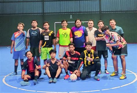 Daftar Lapangan Futsal Terbaik di Jakarta, Sudah Pernah Coba? - Majalah ...