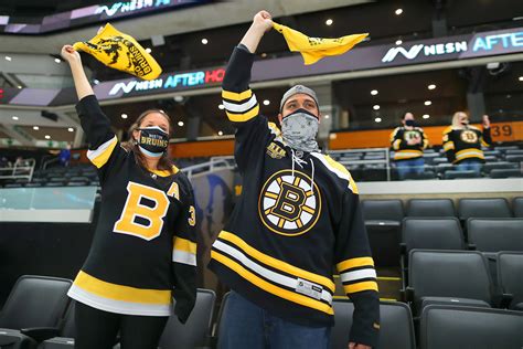 Photos: Here's what it looked like as the Bruins welcomed fans back to ...