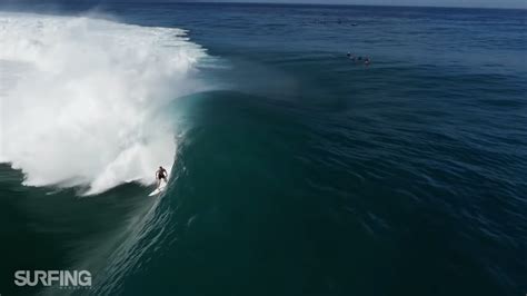 Surfing the ‘World’s Heaviest Waves’ – Teahupo’o, Tahiti by drone – The Kid Should See This