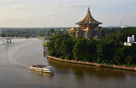 Kuching Delights - Aeropolis